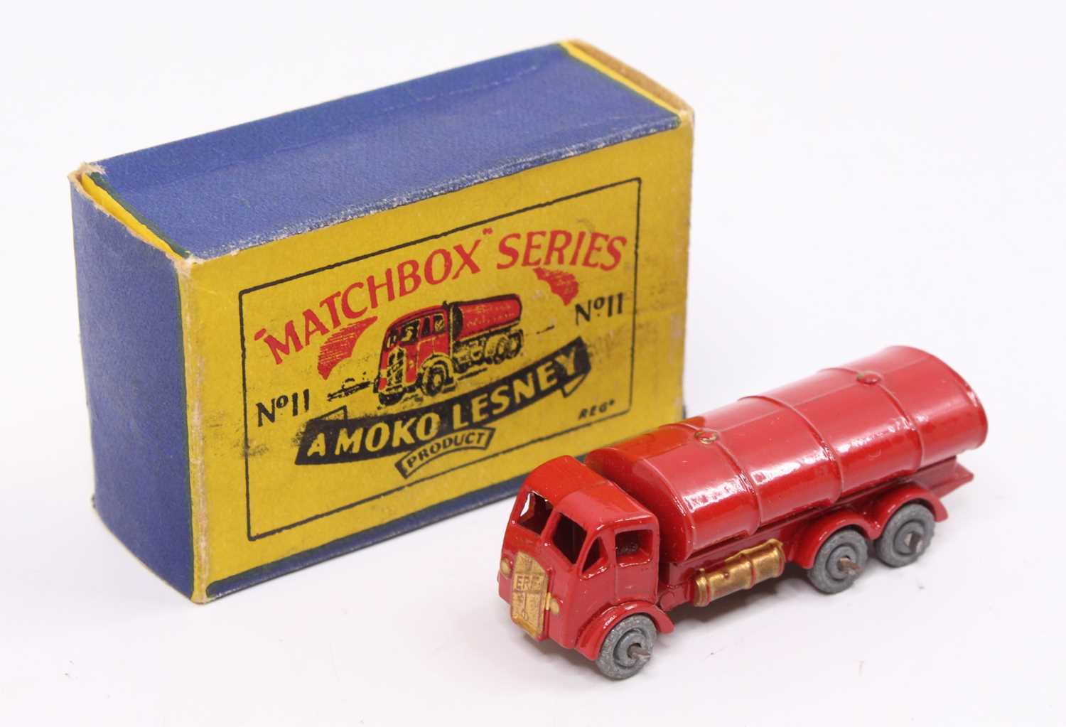 マッチボックス　レズニー　No.11 エッソ（ESSO）タンカー Matchbox Lesney No. 11 ERF Tanker ESSO Truck Vintage 5 Cm | eBay