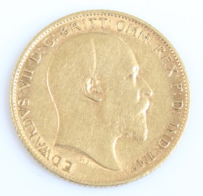 Lot 2019 - Great Britain, 1909 gold half sovereign,...