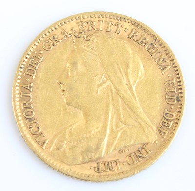 Lot 2021 - Great Britain, 1901 gold half sovereign,...