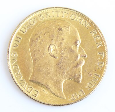 Lot 2061 - Great Britain, 1909 gold half sovereign,...