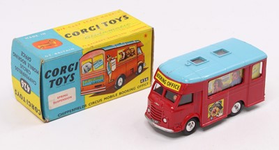 Lot 1276 - Corgi Toys No. 426 Chipperfield Circus Mobile...