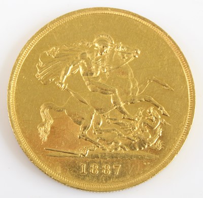 Lot 2001 - Great Britain, 1887 gold five pound coin,...