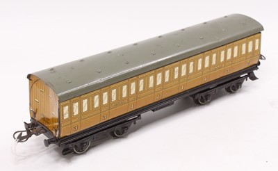 Lot 352 - 1935-41 Hornby No.2 Passenger coach NE 1st/3rd...