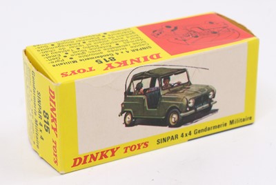 Lot 1383 - French Dinky, 815 Renault 4 Sinipar...