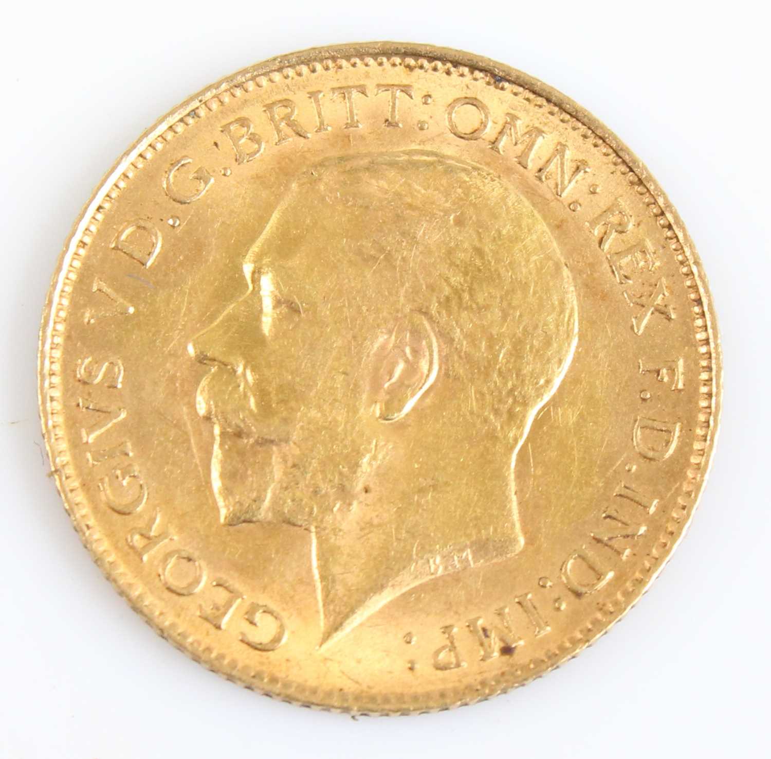Lot 2029 - Great Britain, 1914 gold half sovereign,...