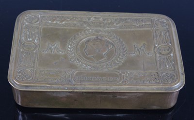 Lot 11 - A WW I Princess Mary Christmas gift tin.