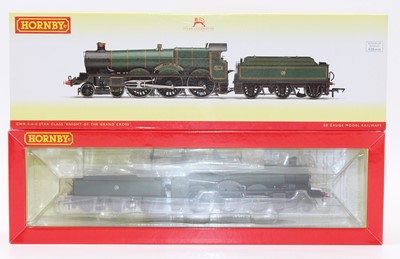 Lot 595 - R3166 Hornby GWR 4-6-0 Star class loco &...