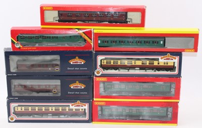 Lot 631 - Four Bachmann and five Hornby bogie coaches....