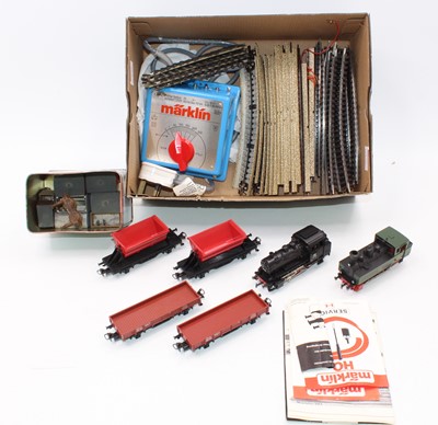 Lot 634 - Marklin H0 items: 3-rail 0-6-0 KLVN loco,...