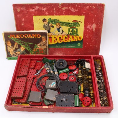 Lot 1693 - Meccano No. 8 construction set containing...