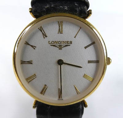 Lot 2660 - A gent's Longines 'La Grande Classique' gold...