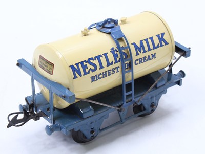 Lot 266 - 1936-9 Hornby ‘Nestle’s’ milk tank wagon....