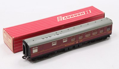 Lot 418 - 4071 Hornby-Dublo Restaurant car BR maroon. A...