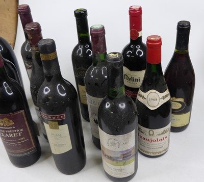 Lot 1032 - Assorted red wines, to include 1968 Beaujolais,...