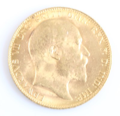 Lot 2200 - Great Britain, 1907 gold full sovereign,...