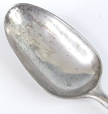 Lot 2064 - A George III silver spoon with marrow scoop...