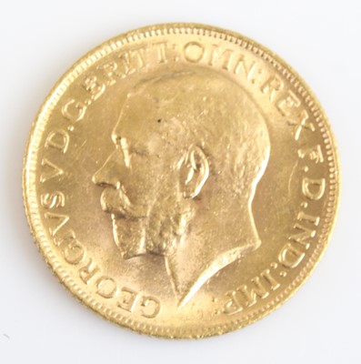 Lot 2109 - Great Britain, 1915 gold full sovereign,...