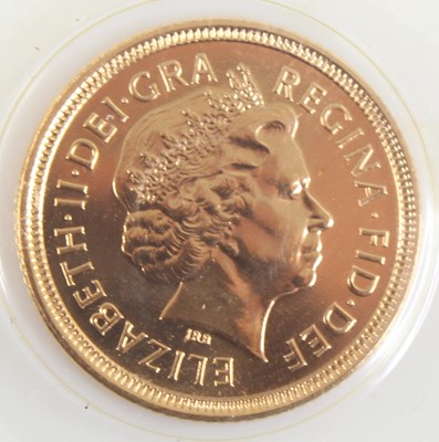 Lot 2025 - Great Britain, 2004 gold half sovereign,...
