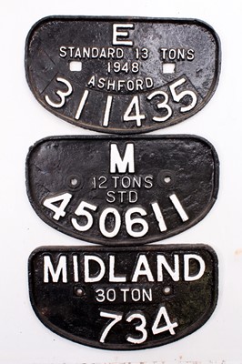 Lot 32 - 3x various D-type wagon plates repainted,...