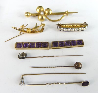 Lot 2832 - A mixed lot of jewellery, to include assorted...