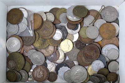 Lot 2139 - World, a collection of miscellaneous coins, to...