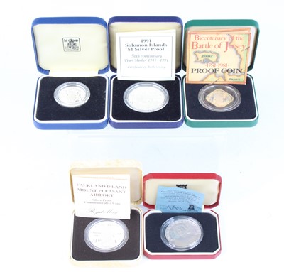 Lot 2342 - United Kingdom, a collection of six proof...