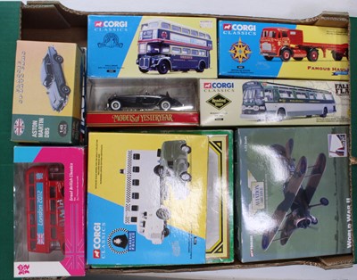 Lot 1522 - A tray of mixed modern issue diecast vehicles,...