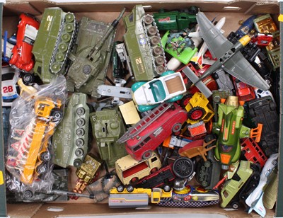 Lot 1533 - A tray of mixed play-worn diecasts including a...