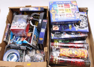 Lot 1540 - 2 trays of mixed Star Wars collectibles...