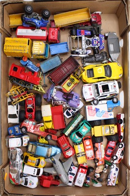 Lot 1588 - A tray of mixed play-worn diecasts, with...