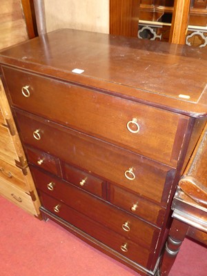 Lot 1198 - Stag Minstrel bedroom furniture to include; a...