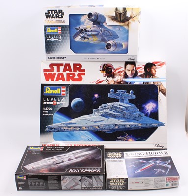 Lot 1607 - Star Wars and Battlestar Galactica boxed kit...