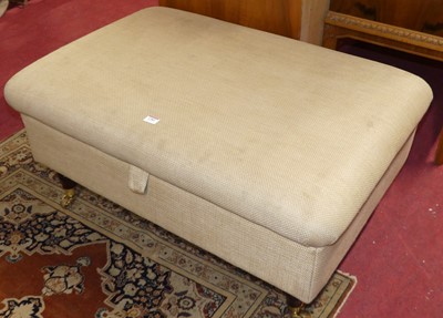 Lot 1382 - A contemporary cream upholstered hinge topped...