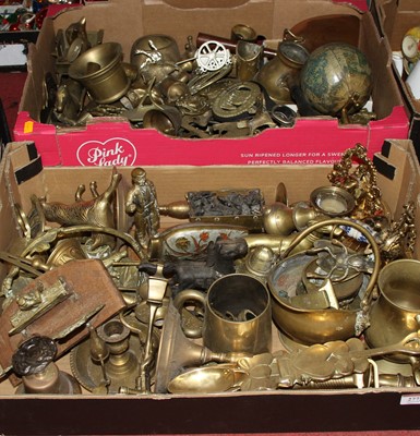 Lot 277 - Two boxes of metal ware to include brass...