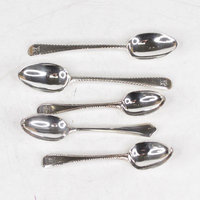 Lot 326 - A pair of Victorian silver teaspoons in the...