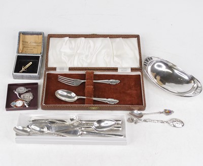 Lot 349 - A George V silver christening set, comprising...