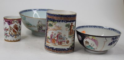 Lot 555 - A collection of ceramics to include an 18th...