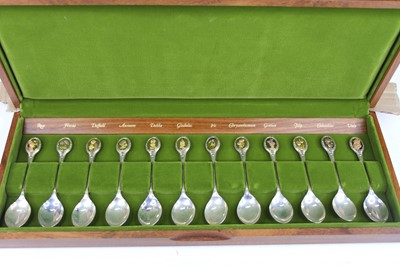 Lot 448 - A set of twelve Royal Horticultural Society...