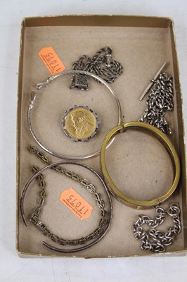 Lot 452 - Mixed jewellery to include a gilt silver...