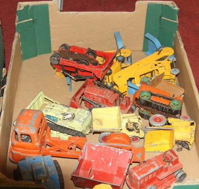 Lot 698 - Diecast modem vehicles to include Triang and...