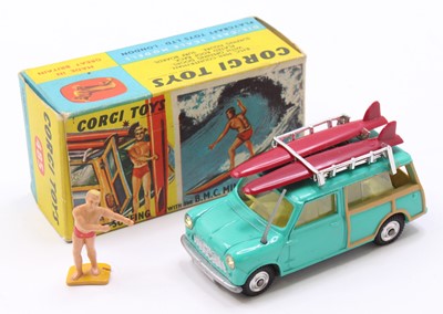 Lot 1210 - Corgi Toys No. 485 BMC Mini Countryman with...