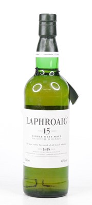 Lot 1439 - Laphroaig aged 15 years single Islay malt...