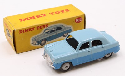 Lot 1068 - Dinky Toys No.162 Ford Zephyr saloon,...