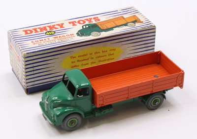 Lot 1019 - Dinky Toys 418, Comet Wagon with hinged...