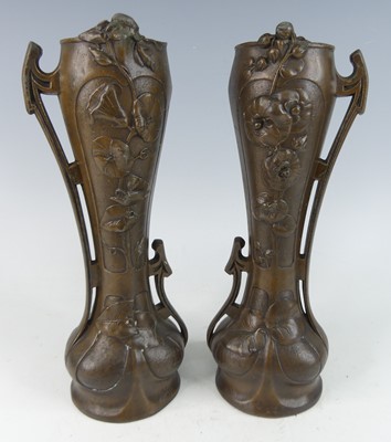 Lot 638 - A pair of French Art Nouveau patinated spelter...