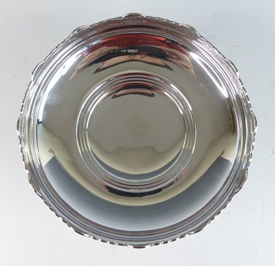 Lot 571 - A late Art Deco silver footed tazza, having a...