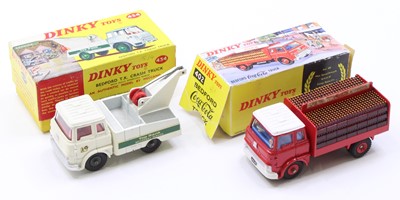 Lot 1163 - A Dinky Toys commercial vehicle diecast group...