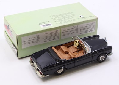 Lot 1762 - A Schuco No. 4000 Girato Mercedes 250 SE...