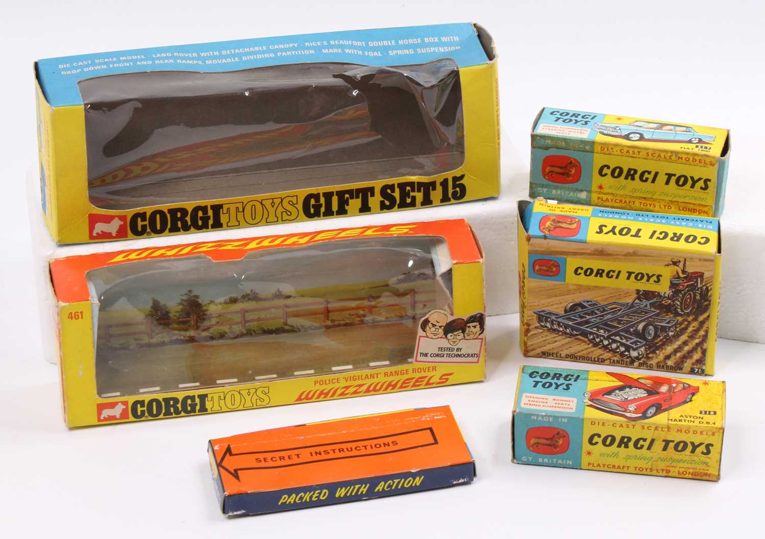 Lot 1279 - A collection of mixed Corgi Toy empty boxes...