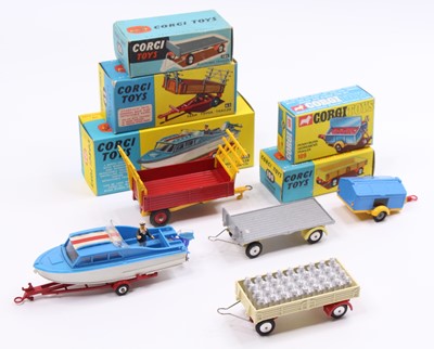 Lot 1286 - One tray containing five boxed Corgi Toy...